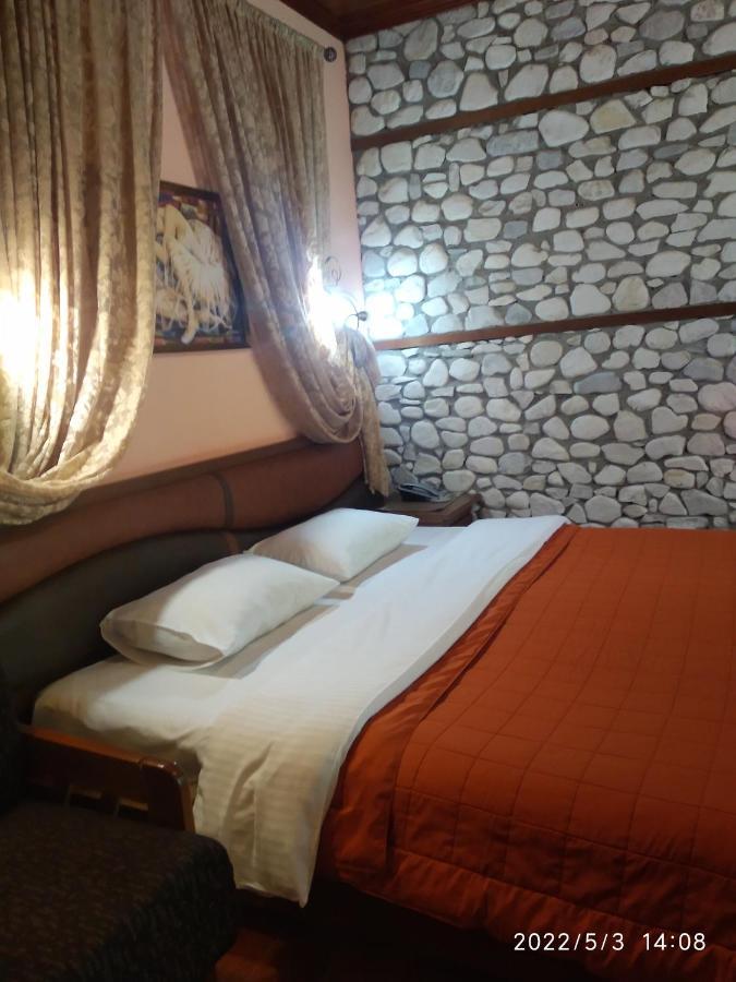 Xenonas Platia Apartman Káto Loutrákion Kültér fotó