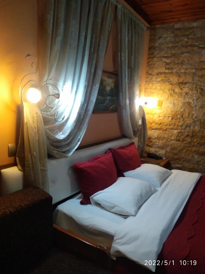 Xenonas Platia Apartman Káto Loutrákion Kültér fotó