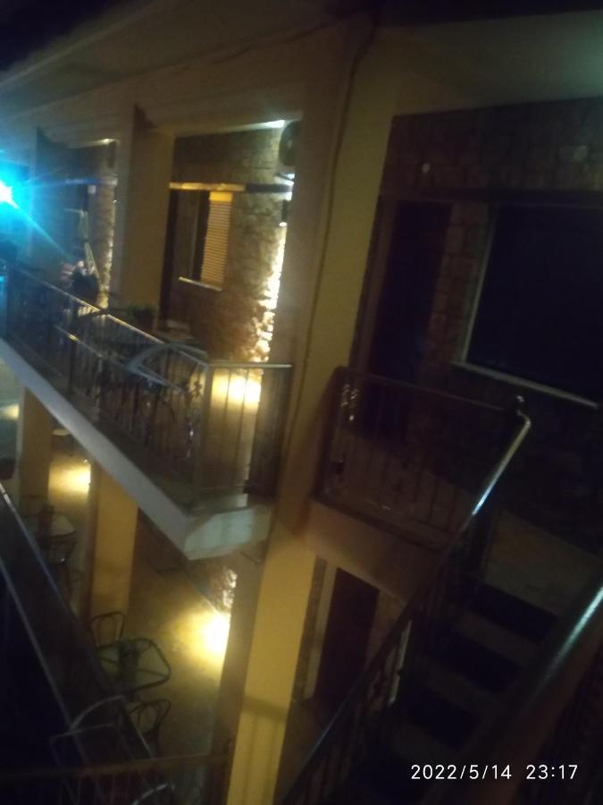 Xenonas Platia Apartman Káto Loutrákion Kültér fotó