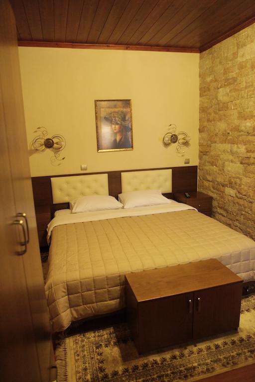 Xenonas Platia Apartman Káto Loutrákion Szoba fotó