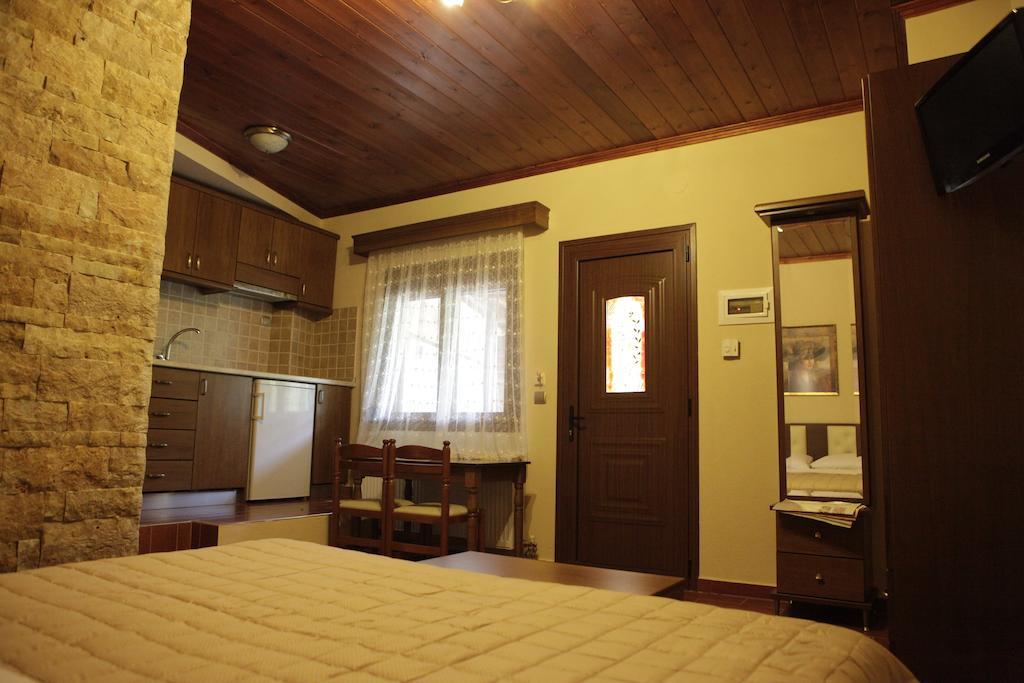 Xenonas Platia Apartman Káto Loutrákion Kültér fotó
