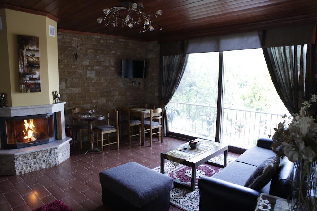 Xenonas Platia Apartman Káto Loutrákion Kültér fotó