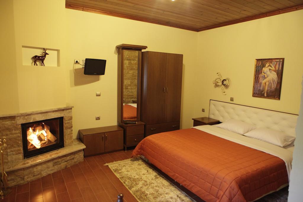Xenonas Platia Apartman Káto Loutrákion Szoba fotó
